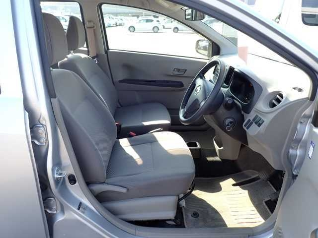 DAIHATSU MIRA E S 2014
