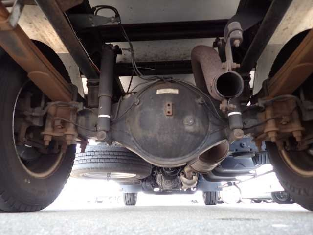 MITSUBISHI CANTER 2015