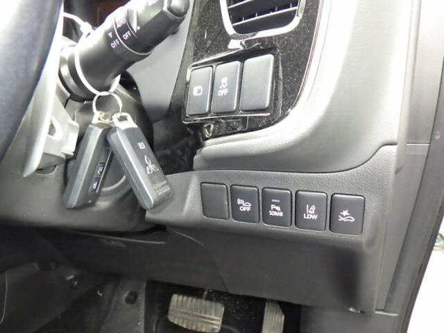 MITSUBISHI OUTLANDER PHEV 2018