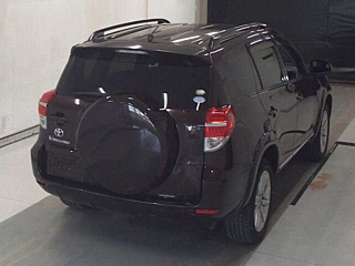 TOYOTA VANGUARD 2011