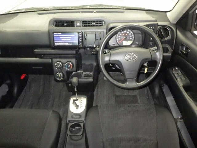 TOYOTA SUCCEED 2020