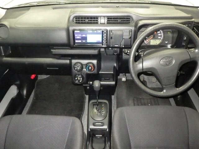 TOYOTA SUCCEED 2020