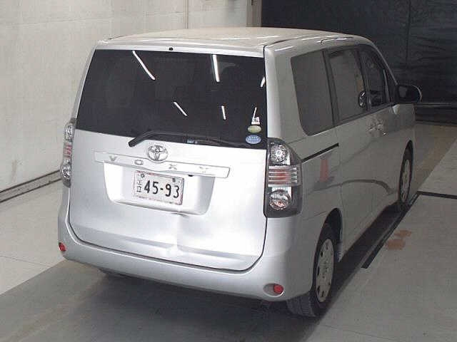 TOYOTA VOXY 2008