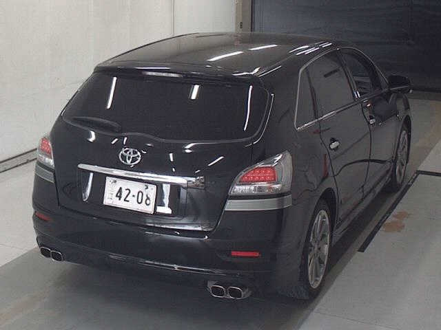 TOYOTA MARK X ZIO 2011