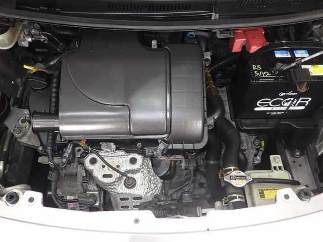 TOYOTA VITZ 2010