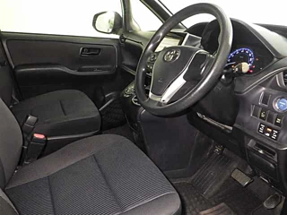 TOYOTA NOAH 2014