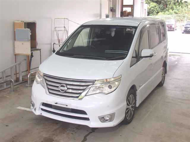 NISSAN SERENA 2015