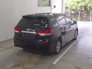 TOYOTA WISH 2011