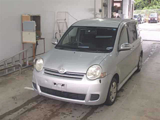 TOYOTA SIENTA 2008
