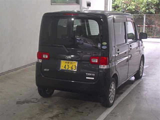 DAIHATSU TANTO 2013