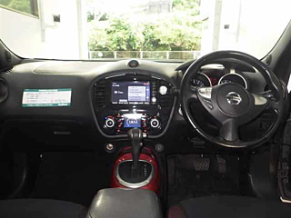 NISSAN JUKE 2010