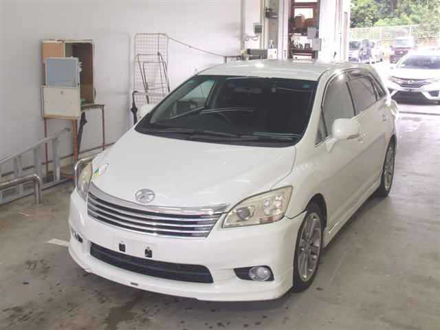 TOYOTA MARK X ZIO 2011