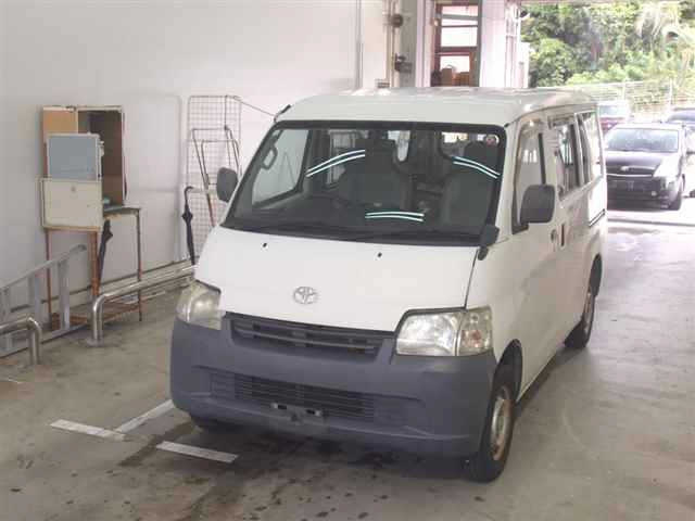TOYOTA LITE ACE VAN 2014