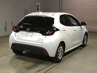 Заказать TOYOTA YARIS