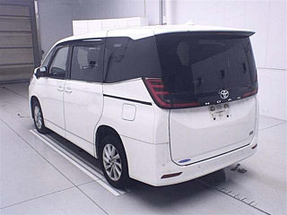 Заказать TOYOTA NOAH