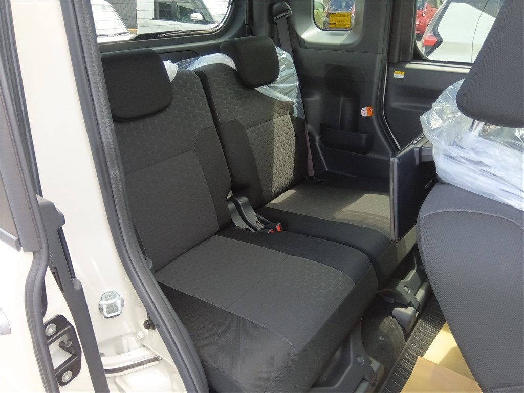 DAIHATSU WAKE 2019