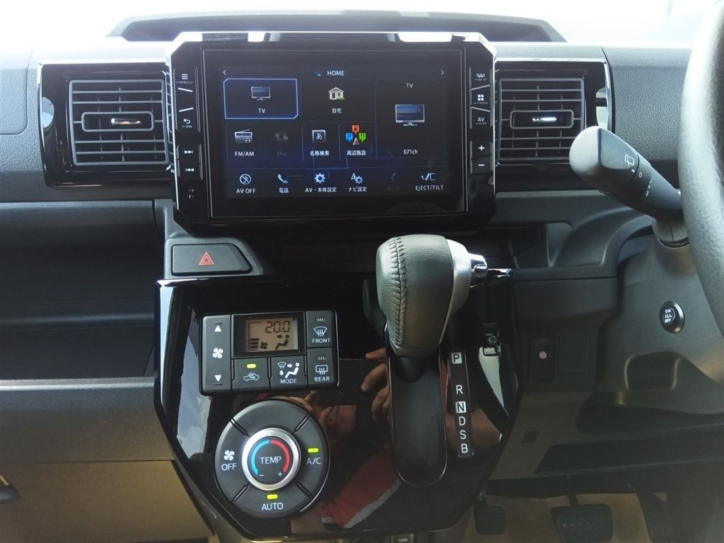 DAIHATSU WAKE 2019