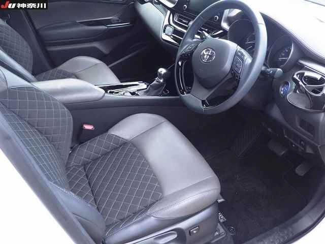 TOYOTA C-HR 2020