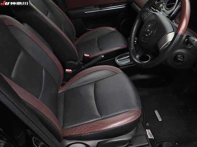 MAZDA VERISA 2008