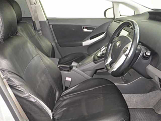 TOYOTA PRIUS 2011