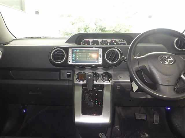 TOYOTA COROLLA RUMION 2010