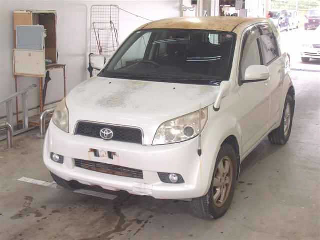 TOYOTA RUSH 2008
