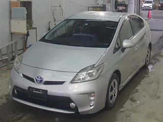 TOYOTA PRIUS 2012