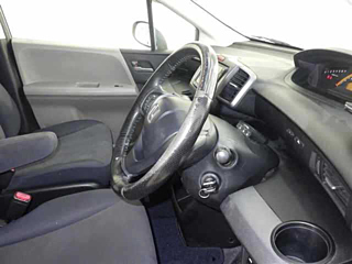 HONDA FREED 2009