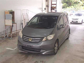HONDA FREED 2009