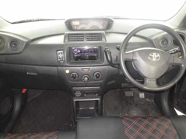 TOYOTA BB 2008