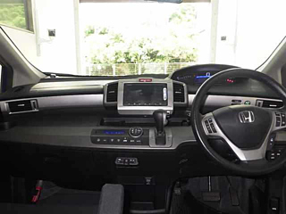 HONDA FREED 2014