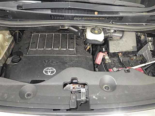 TOYOTA VELLFIRE 2009
