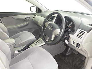 TOYOTA COROLLA AXIO 2011