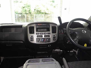 NISSAN CARAVAN VAN 2010
