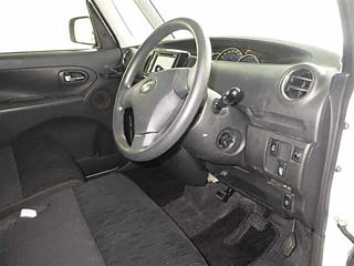 DAIHATSU TANTO 2012