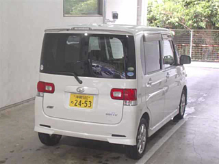 DAIHATSU TANTO 2012