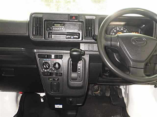DAIHATSU HIJET VAN 2019