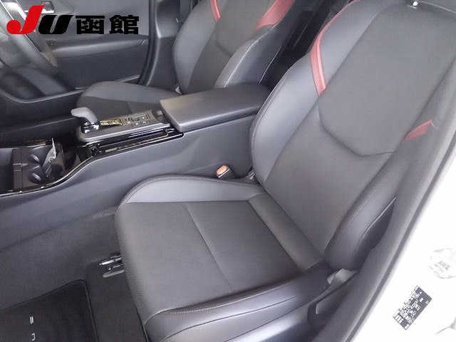 TOYOTA PRIUS 2023