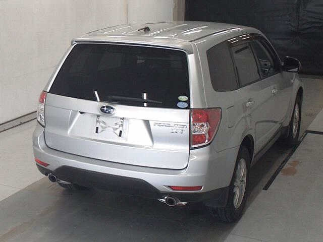 SUBARU FORESTER 2010