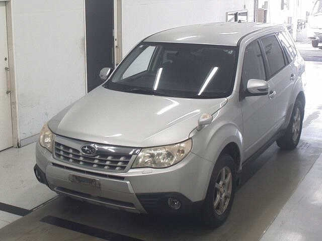SUBARU FORESTER 2011