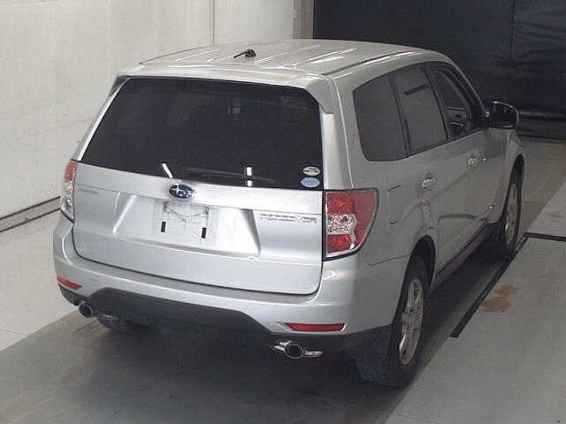 SUBARU FORESTER 2011