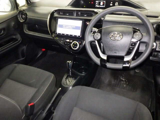 TOYOTA AQUA 2020