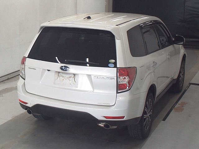 SUBARU FORESTER 2012