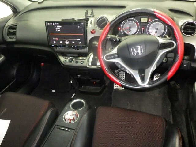 HONDA STREAM 2009