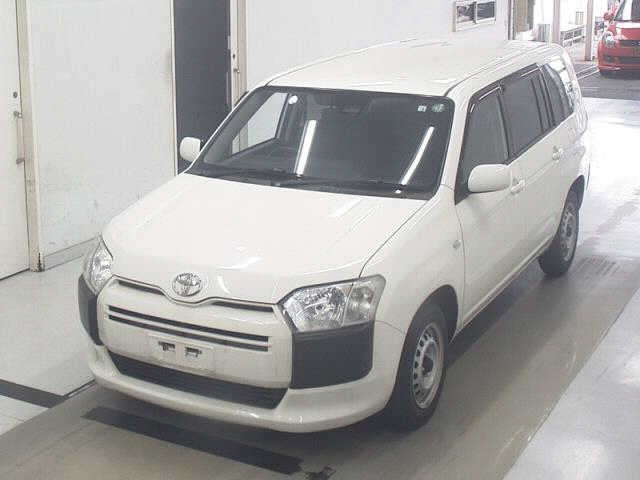 TOYOTA PROBOX 2020