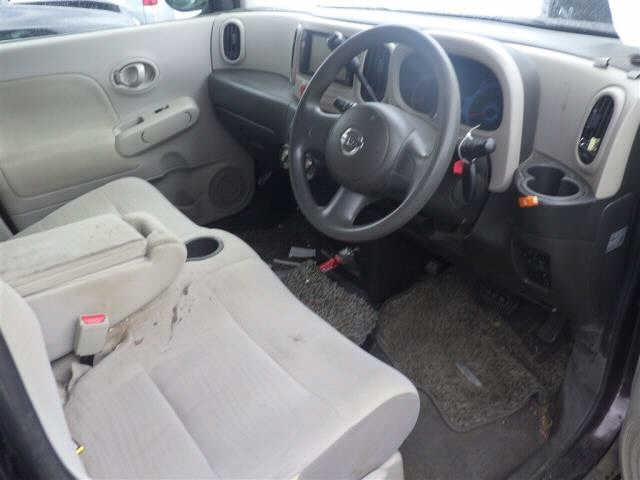 NISSAN CUBE 2010