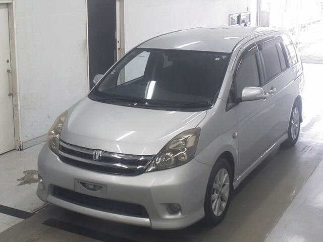 TOYOTA ISIS 2008