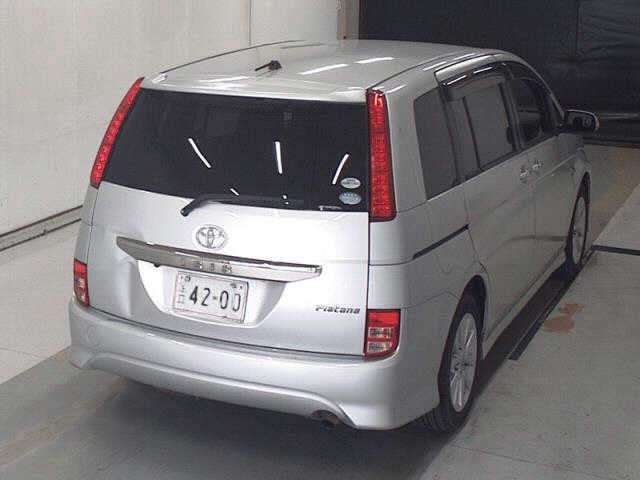 TOYOTA ISIS 2008