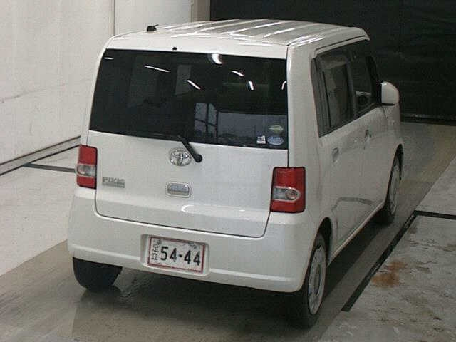 TOYOTA PIXIS SPACE 2017