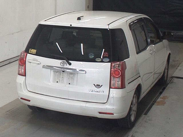 TOYOTA RAUM 2008